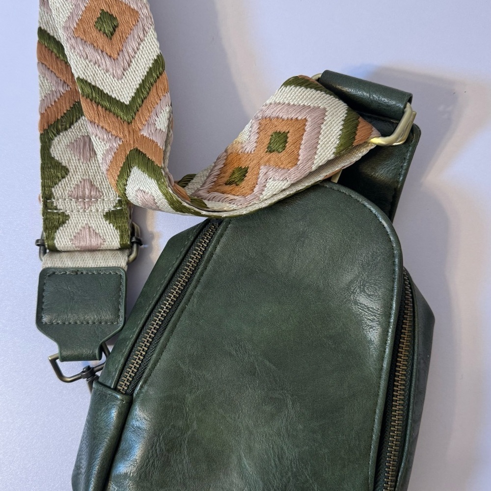 Sling Bag PU Leather‎ Small
Crossbody Backpack
Multipurpose Chest Bag Women